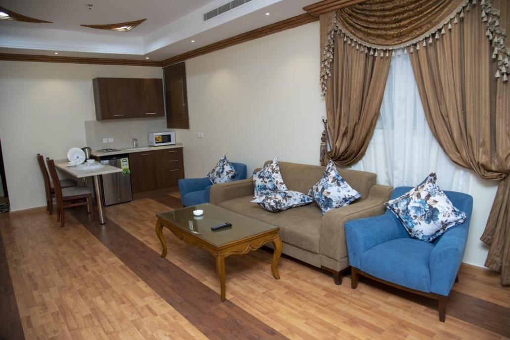 Diva Hotel Suites Джедда Экстерьер фото