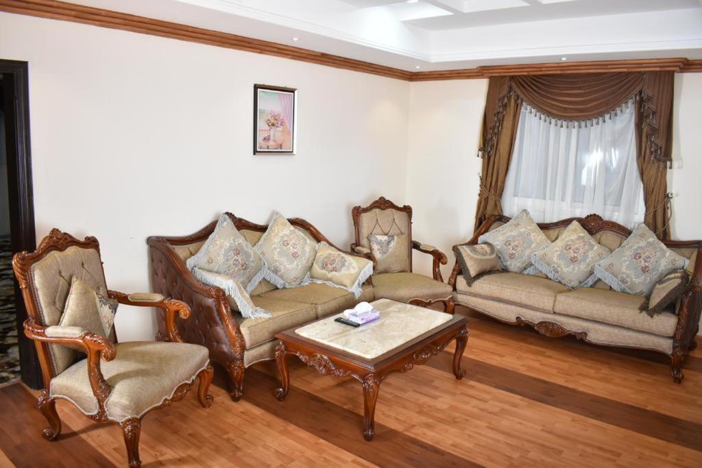 Diva Hotel Suites Джедда Экстерьер фото