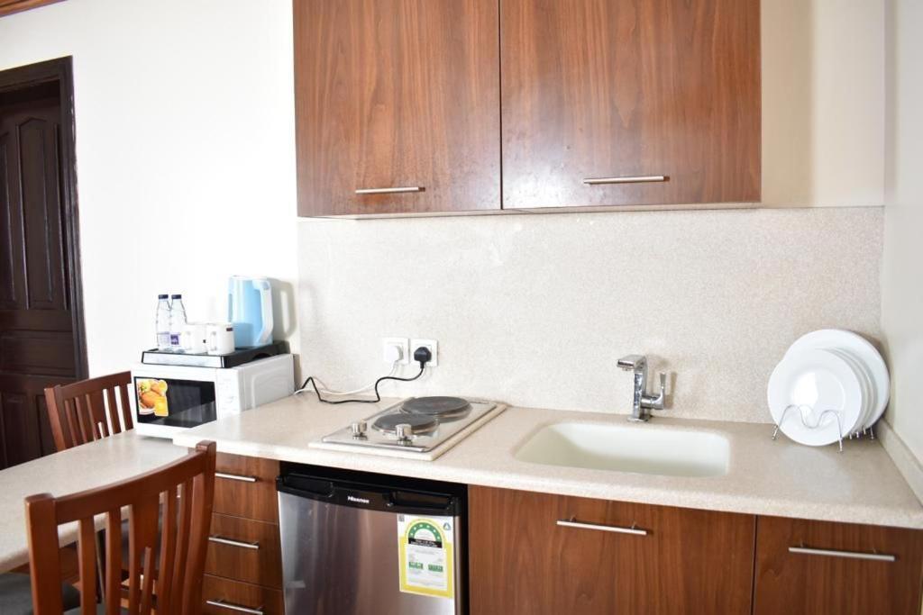 Diva Hotel Suites Джедда Экстерьер фото